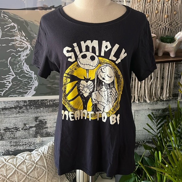 Nightmare Before Christmas Simply Meant to Be graphic t-shirt. - Picture 1 of 6